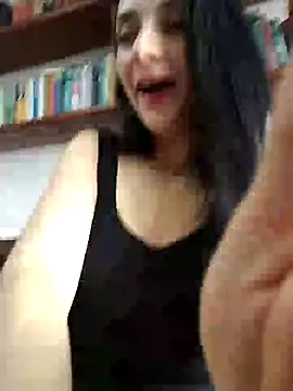 amellie ros online show from 12/19/24, 03:52