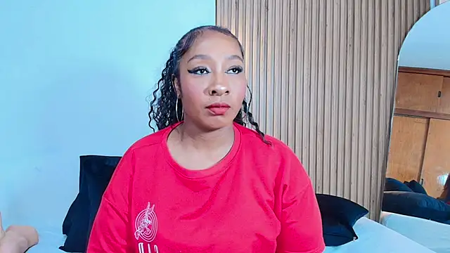 Snapshot of Krystal_cambell1 chatting on 03/20/25, 08:08 Krystal cambell1 online show from 03/20/25, 08:08