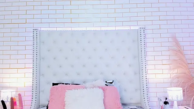 Krystal cambell1 online show from 02/25/26, 07:56