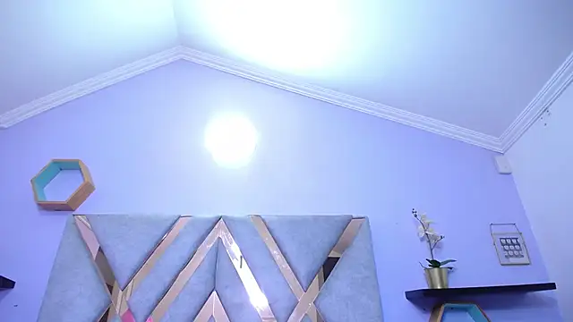 Snapshot of Emily_Trujillo chatting on 02/12/25, 07:45 Emily Trujillo online show from 02/12/25, 07:45