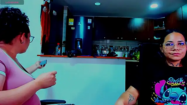 Mabelydani online show from 10/22/25, 11:04