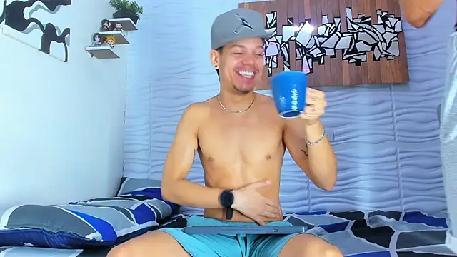 Friendsofeverything  online show from 09/24/25, 01:36