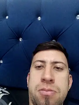 Snapshot of stivevv chatting on 03/04/26, 02:39 stivevv online show from 03/04/26, 02:39