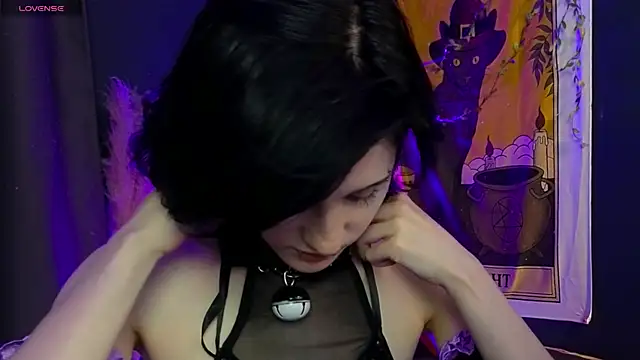 dark vamp  online show from 12/05/24, 03:59