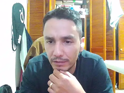 Snapshot of Ginessy chatting on 02/16/26, 11:45 Ginessy online show from 02/16/26, 11:45