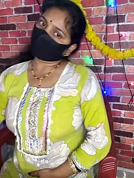 PeaCoooock online show from 02/08/26, 03:15