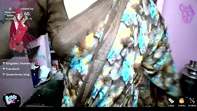 Snapshot of honey-sexy chatting on 07/28/26, 11:28 honey-sexy online show from 07/28/26, 11:28
