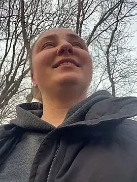 Snapshot of Joannakiss chatting on 03/06/25, 02:29 Joannakiss online show from 03/06/25, 02:29