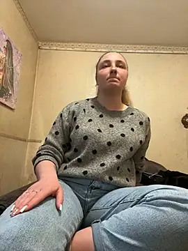 Snapshot of Joannakiss chatting on 03/13/25, 02:33 Joannakiss online show from 03/13/25, 02:33