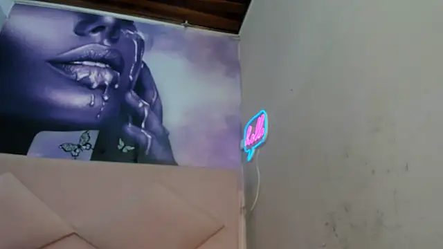 Lucy White   online show from 01/14/25, 12:22