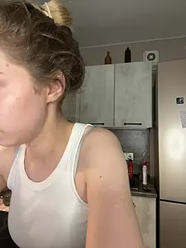 Kitty Katrine online show from 06/08/26, 12:38