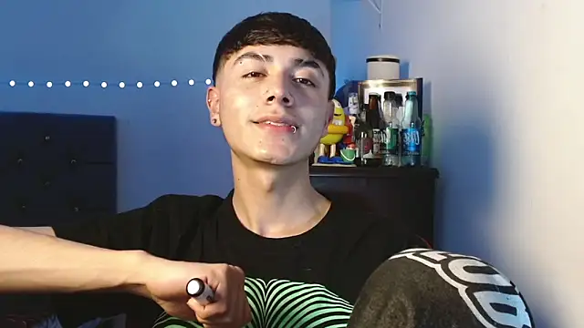 Snapshot of Im_juanda chatting on 12/22/24, 02:06 Im juanda online show from 12/22/24, 02:06