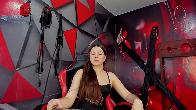 Snapshot of Hana_and_Zeta chatting on 09/20/25, 12:06 Hana and Zeta online show from 09/20/25, 12:06