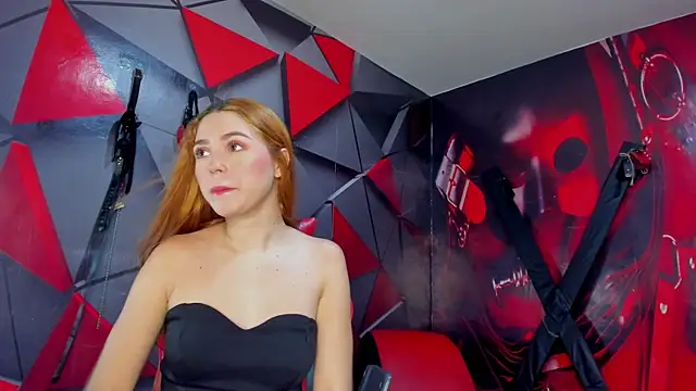 Hana and Zeta online show from 12/22/25, 12:35