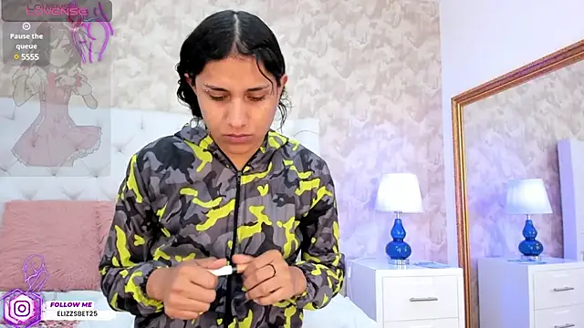 Snapshot of Eliza_Thaylor__ chatting on 01/09/25, 02:29 Eliza Thaylor online show from 01/09/25, 02:29