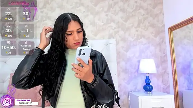 Snapshot of Eliza_Thaylor__ chatting on 01/31/25, 03:11 Eliza Thaylor online show from 01/31/25, 03:11