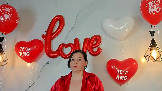 Snapshot of angelswets chatting on 02/14/25, 02:54 angelswets online show from 02/14/25, 02:54