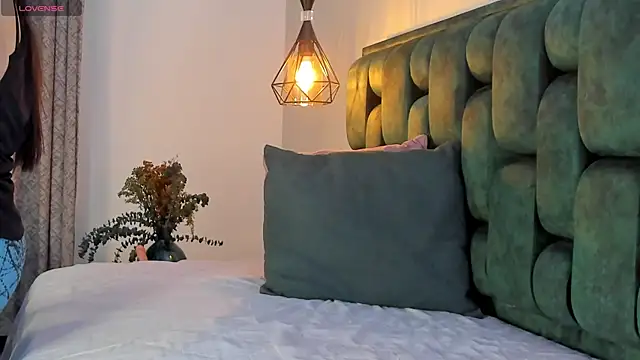 angelswets online show from 10/23/25, 02:05