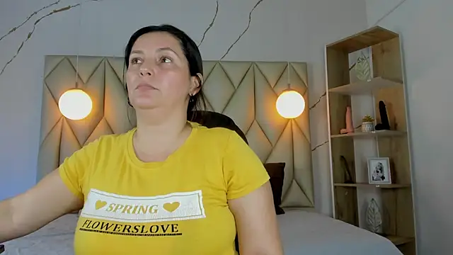 angelswets online show from 12/19/25, 02:24