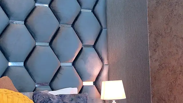 VanessaGlenn online show from 07/01/26, 12:18