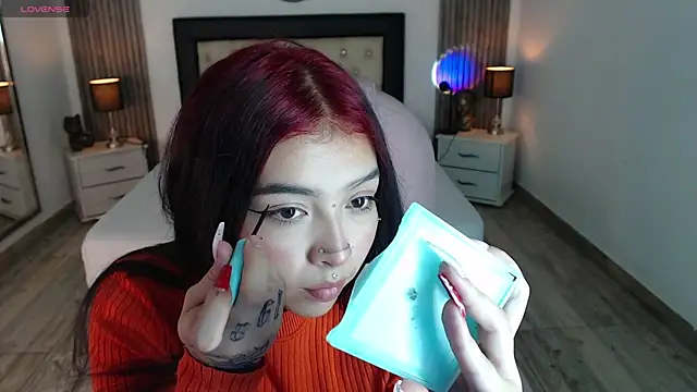 Snapshot of pettit_courtny chatting on 01/09/25, 03:47 pettit courtny online show from 01/09/25, 03:47