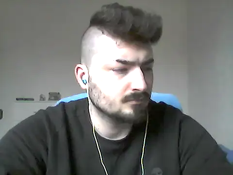 Hkl95555 online show from 11/18/25, 12:42