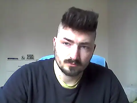 Hkl95555 online show from 04/12/26, 11:04