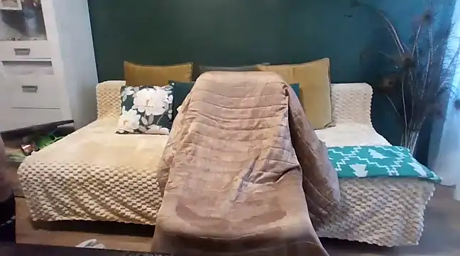 Doniu333 online show from 02/03/25, 08:02