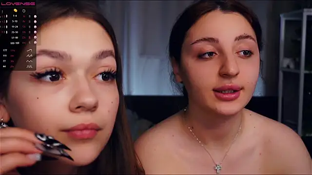 Snapshot of EditaDobson chatting on 01/10/25, 07:35 EditaDobson online show from 01/10/25, 07:35