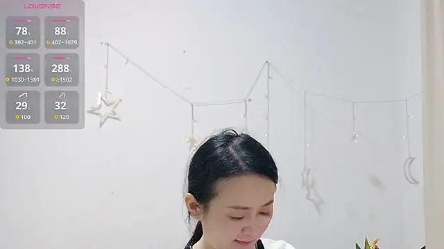 fanfan-FF online show from 10/28/25, 01:14