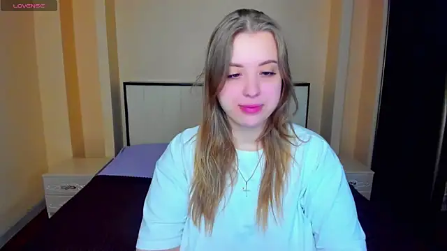 AlexissM online show from 01/08/26, 03:25