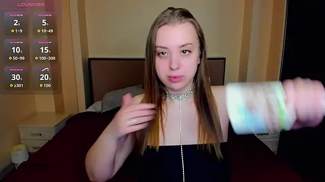 AlexissM online show from 04/10/26, 03:17