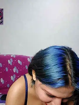 Snapshot of azulzulix chatting on 02/13/25, 01:40 azulzulix online show from 02/13/25, 01:40