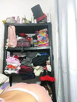 Snapshot of azulzulix chatting on 02/22/25, 03:45 azulzulix online show from 02/22/25, 03:45