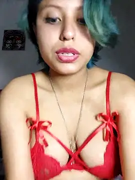 Snapshot of azulzulix chatting on 03/01/25, 07:51 azulzulix online show from 03/01/25, 07:51