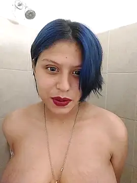 Snapshot of azulzulix chatting on 03/06/25, 01:37 azulzulix online show from 03/06/25, 01:37