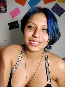 Snapshot of azulzulix chatting on 03/10/25, 11:10 azulzulix online show from 03/10/25, 11:10