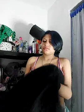 Snapshot of azulzulix chatting on 03/12/25, 08:30 azulzulix online show from 03/12/25, 08:30