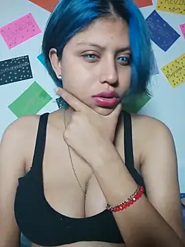 Snapshot of azulzulix chatting on 03/15/25, 05:15 azulzulix online show from 03/15/25, 05:15