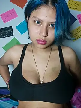 Snapshot of azulzulix chatting on 03/16/25, 05:17 azulzulix online show from 03/16/25, 05:17