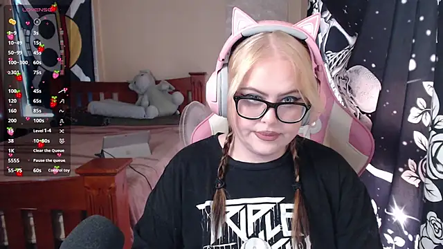 ChubbyBubs online show from 02/05/25, 04:48