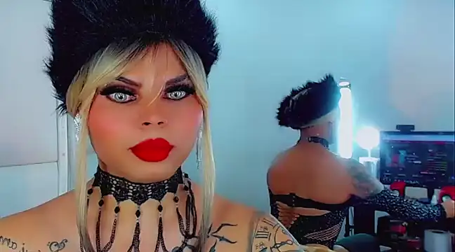 Snapshot of AdanKinng chatting on 12/30/24, 10:53 AdanKinng online show from 12/30/24, 10:53