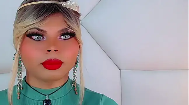 Snapshot of AdanKinng chatting on 01/23/25, 08:46 AdanKinng online show from 01/23/25, 08:46