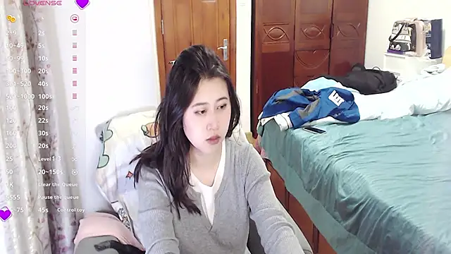 Snapshot of Liliya-77 chatting on 03/16/25, 12:00 Liliya-77 online show from 03/16/25, 12:00