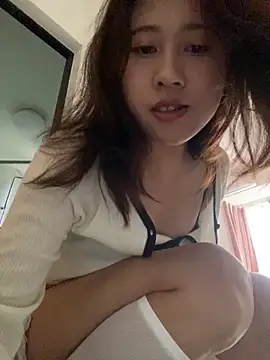 Snapshot of Liliya-77 chatting on 03/02/26, 05:08 Liliya-77 online show from 03/02/26, 05:08