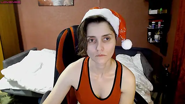 Snapshot of womanstrong78 chatting on 12/25/24, 01:09 womanstrong78 online show from 12/25/24, 01:09
