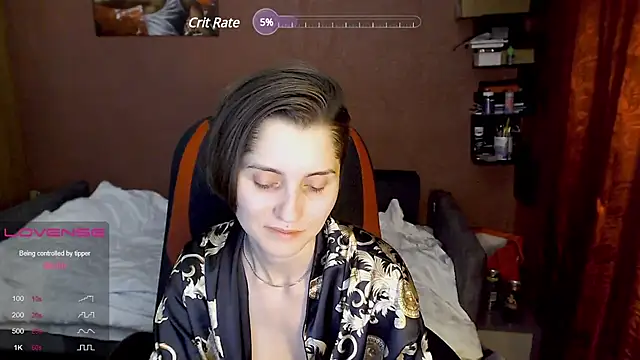 Snapshot of womanstrong78 chatting on 12/29/24, 10:14 womanstrong78 online show from 12/29/24, 10:14
