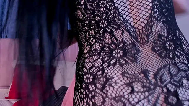 x milu online show from 02/19/25, 08:10