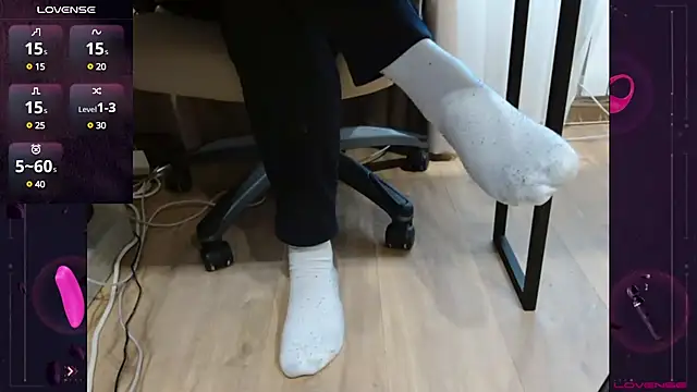 Snapshot of analanall chatting on 02/01/25, 09:21 analanall online show from 02/01/25, 09:21