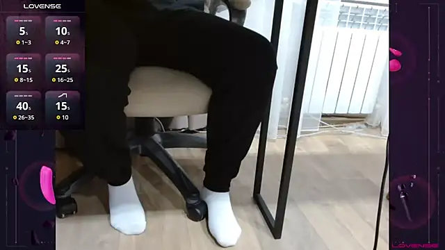 Snapshot of analanall chatting on 02/05/25, 04:03 analanall online show from 02/05/25, 04:03